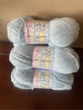 Lot 6 skeins Baby Bee Sweet Delight Pomp Yarn Bare Blue acrylic polyamide NEW